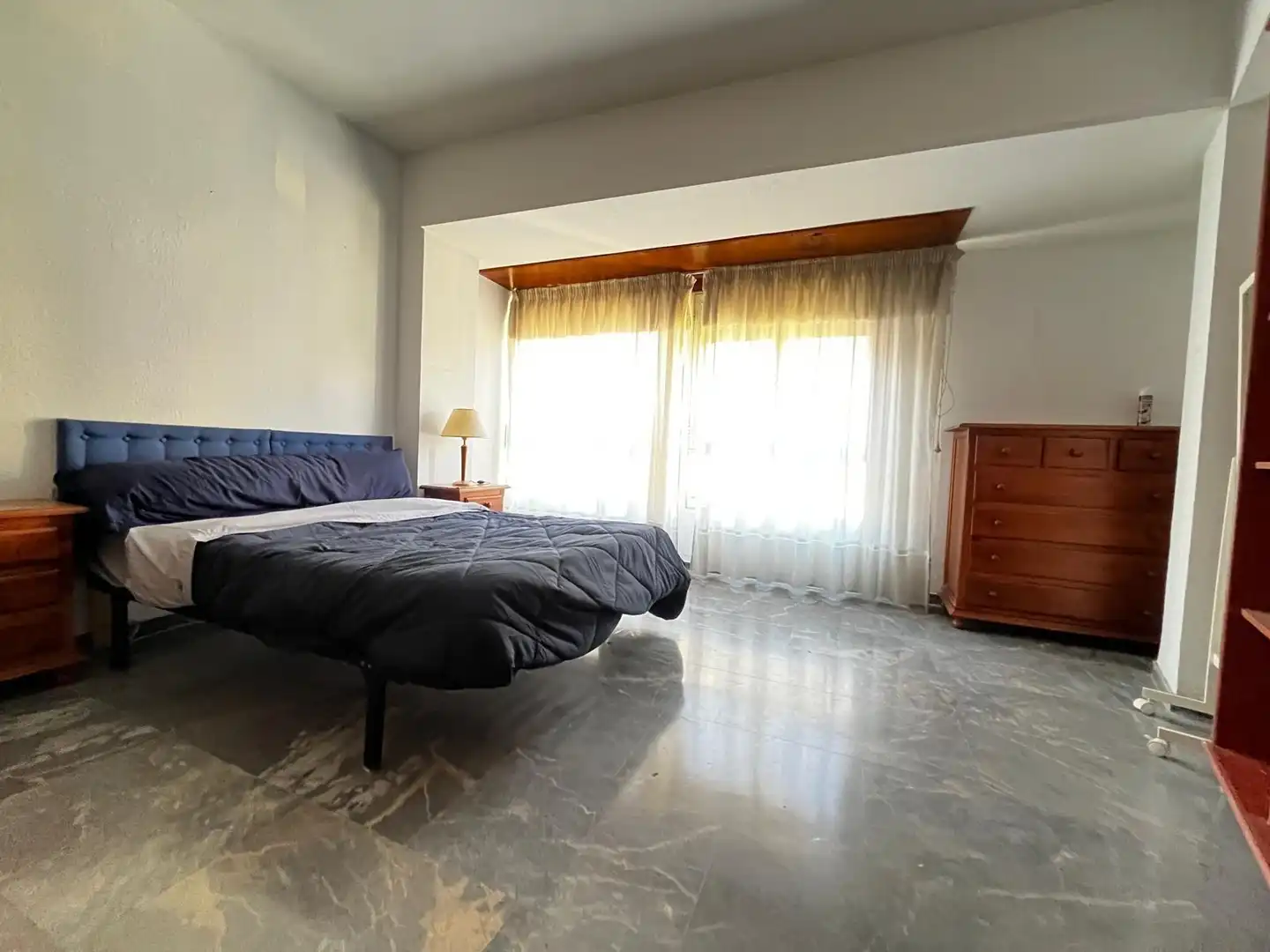 Habitación de Piso en venta en Córdoba con Alarma