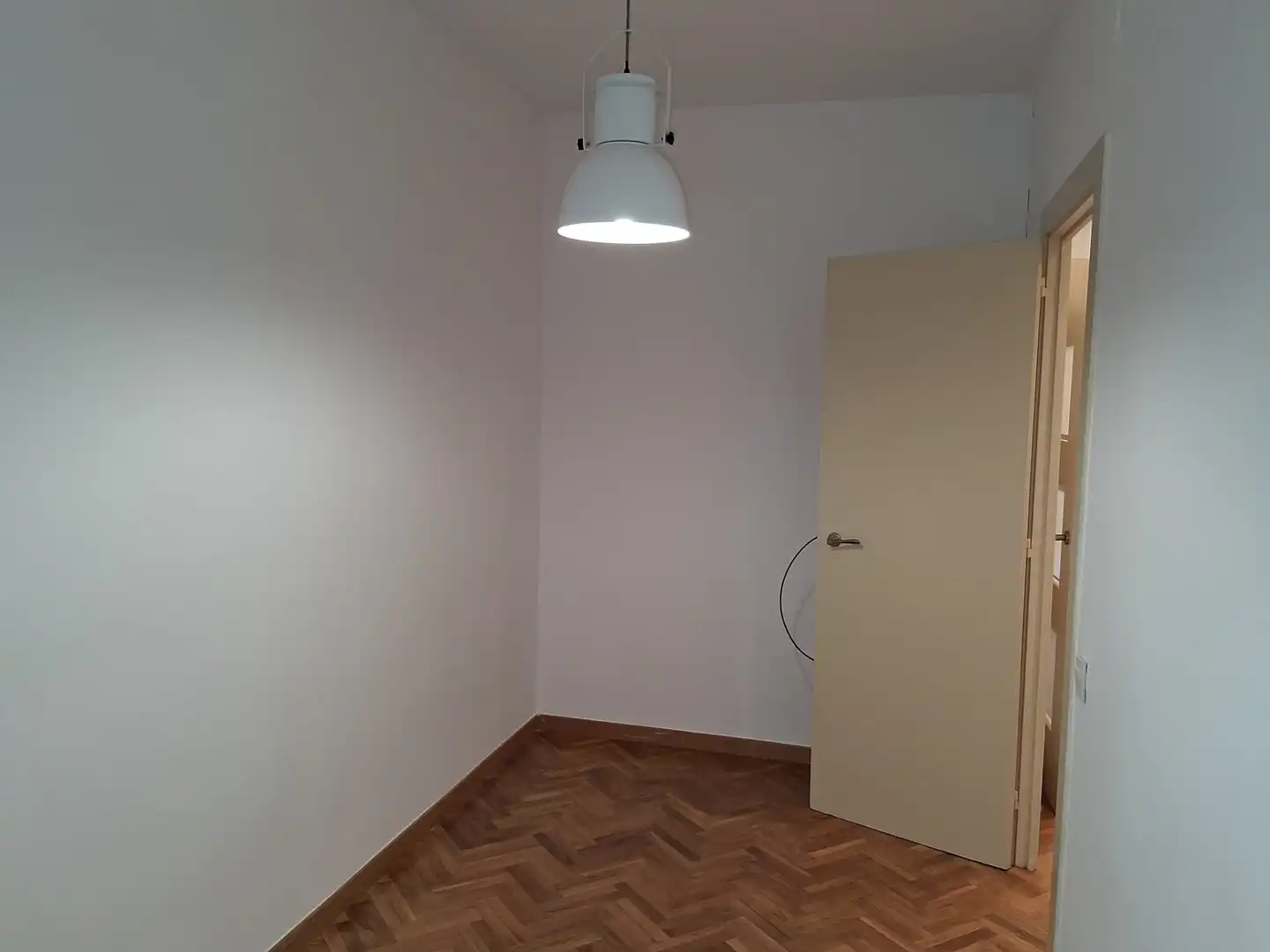 Schlafzimmer von Wohnung zum Verkauf in Sabadell mit Heizung, Parkett und Ofen