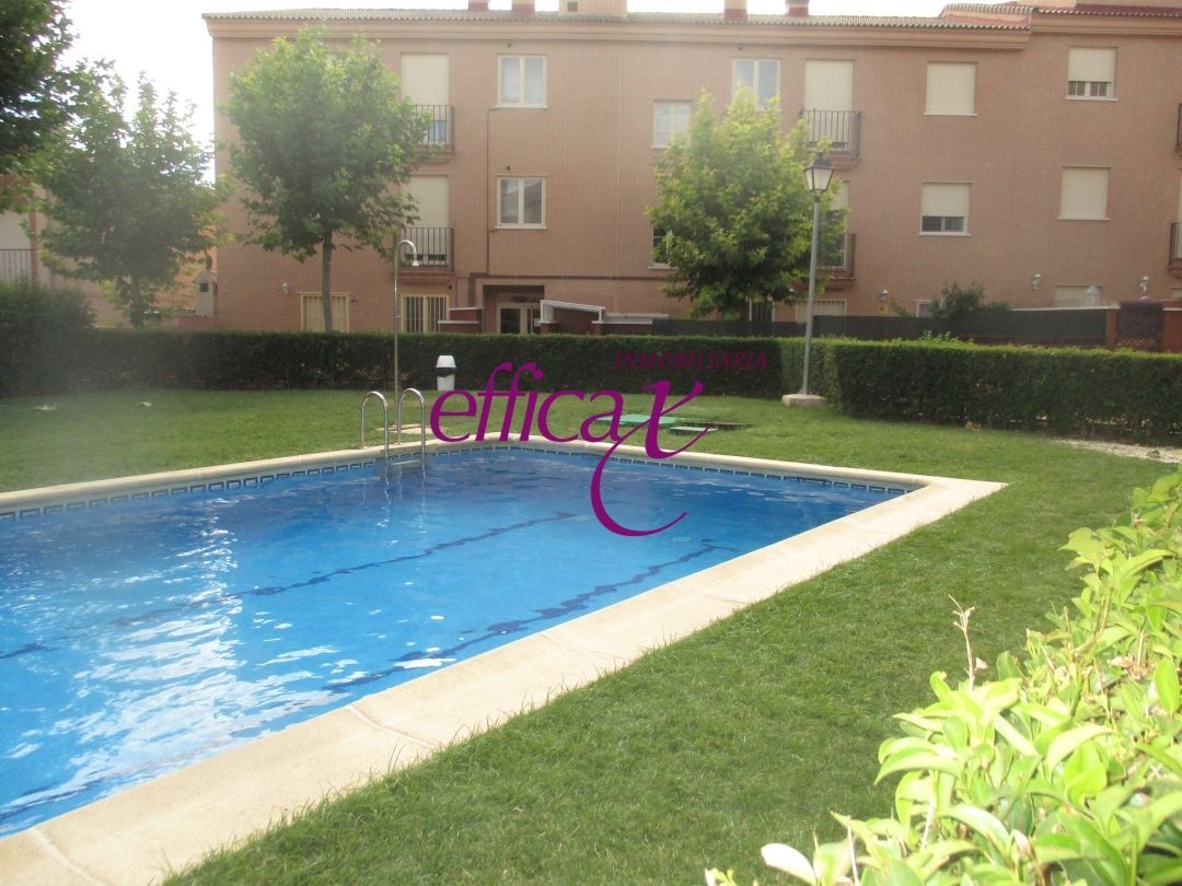 Swimming pool of Flat for sale in Villamiel de Toledo  with Heating and Swimming Pool