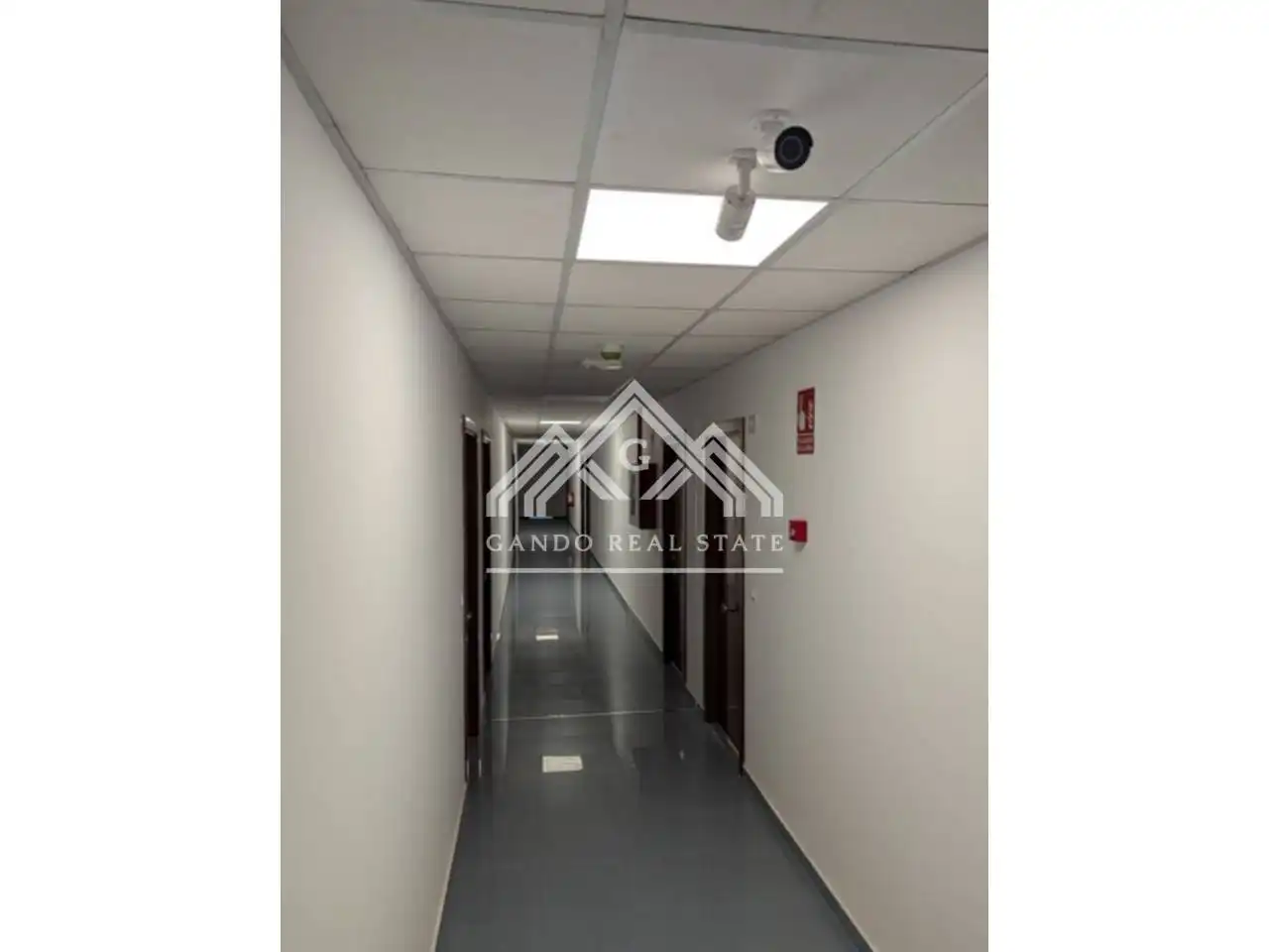 Office for sale in Dos Hermanas  with Alarm