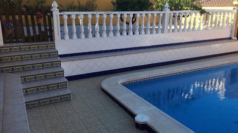 BONITO CHALET REFORMADO CON PISCINA EN LOS BALCONES 2 HAB, 1 BAÑO, imatge 2