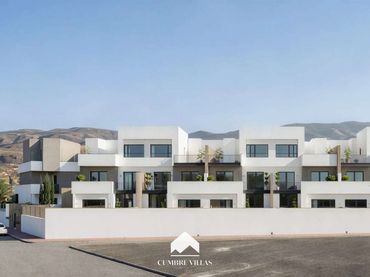 Casa con jardín en venta en Salobreña Costa