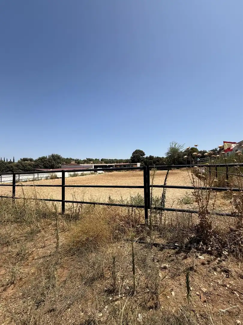 Finca rústica en venta en San Pedro de Mérida con Amueblado