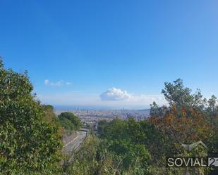 Exterior view of Single-family semi-detached for sale in  Barcelona Capital  with Terrace