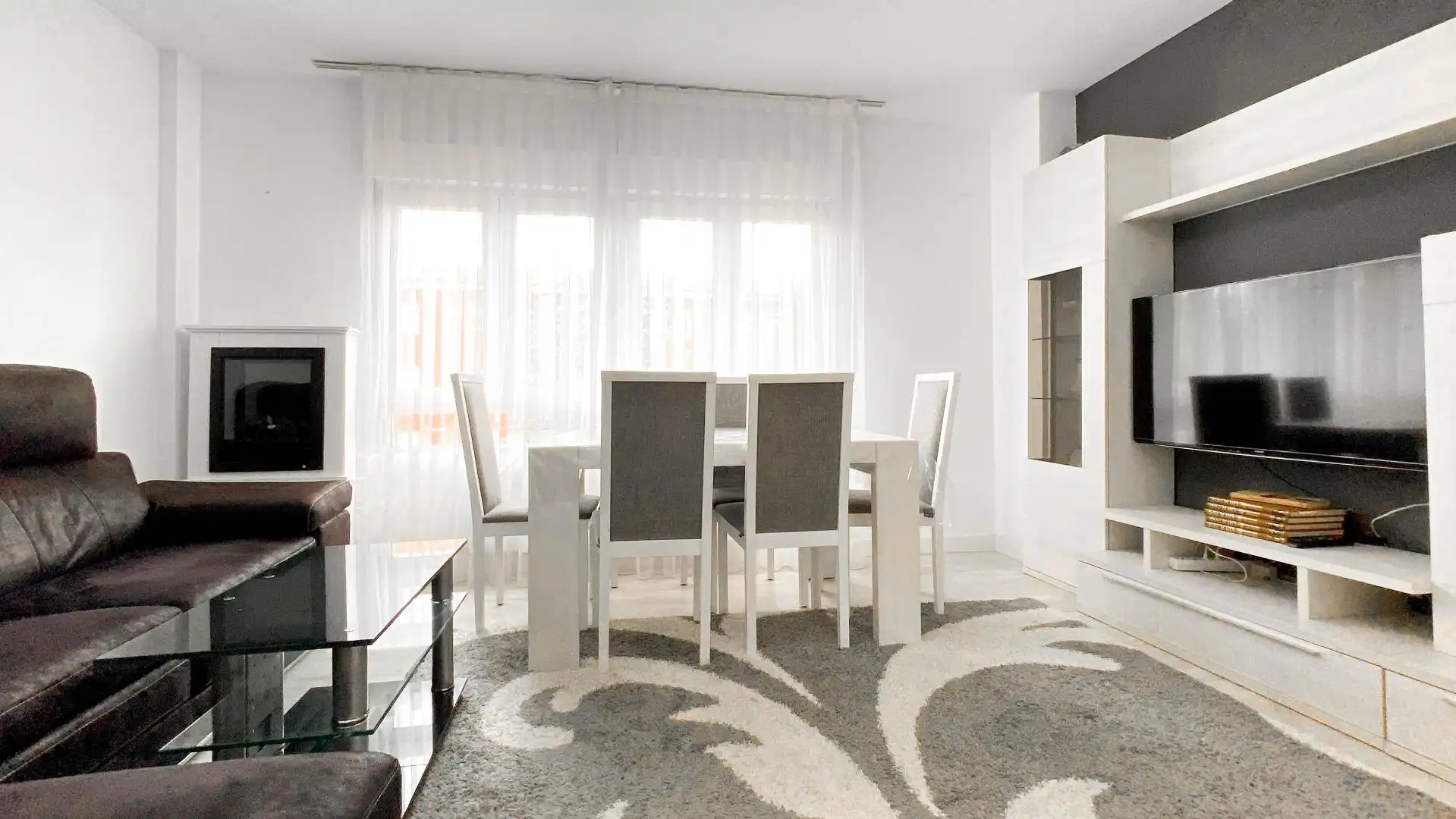 Comedor de Piso de alquiler en Santander con Calefacción y Amueblado