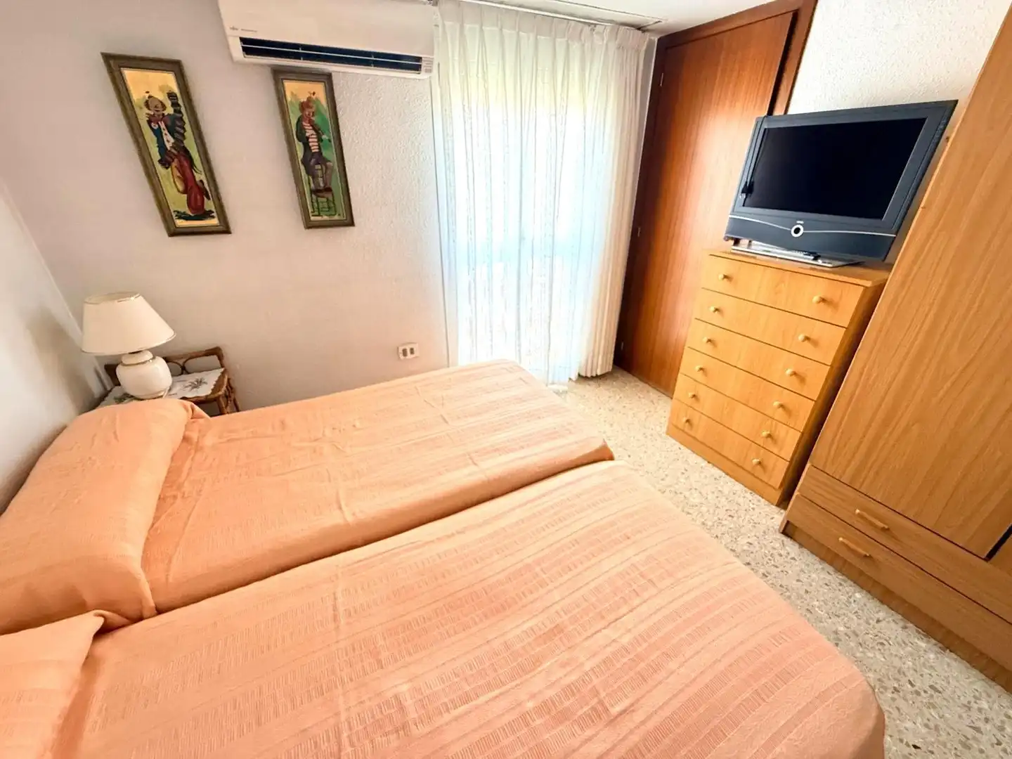 Habitación de Piso en venta en Valencia con Aire acondicionado, Calefacción y Amueblado