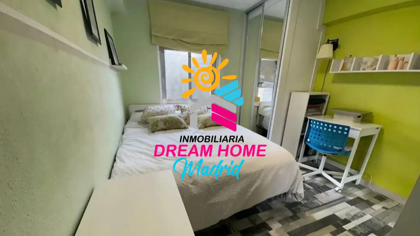 Habitación de Piso en venta en Madrid con Aire acondicionado y Calefacción