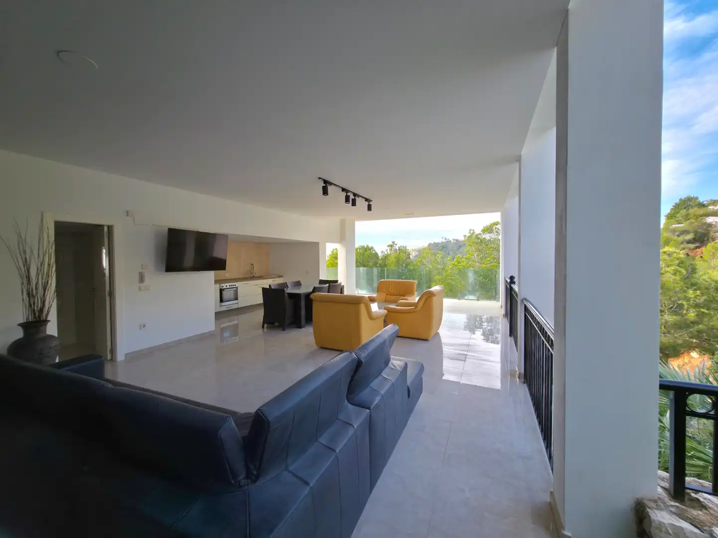 Chalet con terraza en venta en Calle Alemania 733, imagen 52