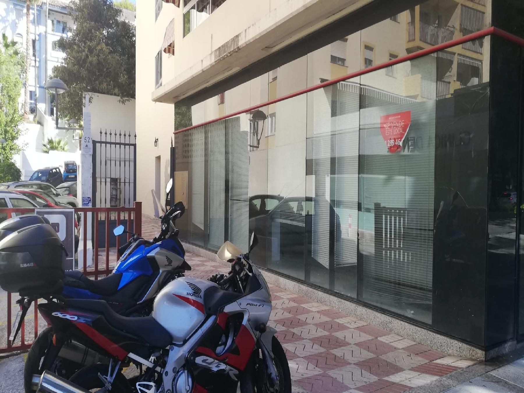 Exterior view of Office for sale in Marbella