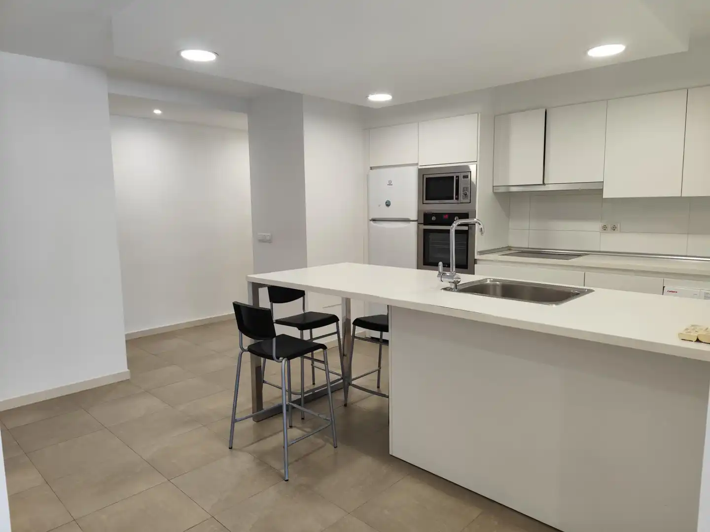 Küche von Wohnung zur Miete in Almería mit Klimaanlage und Möbliert