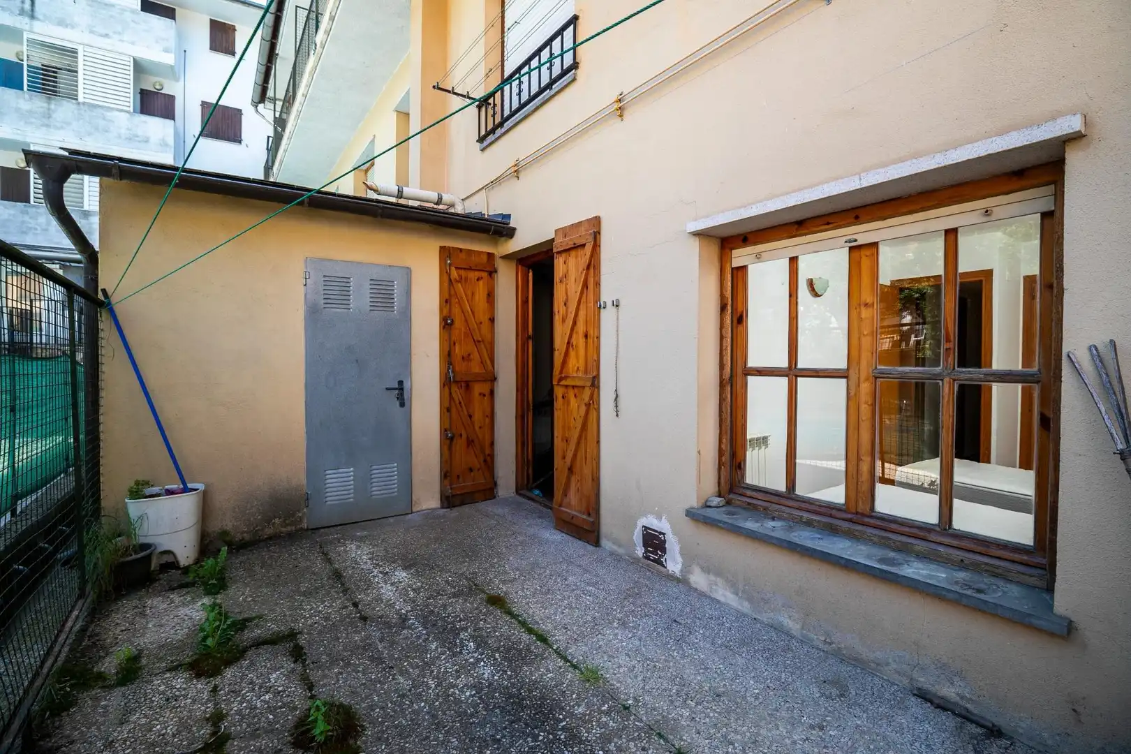 Vista exterior de Piso en venta en Castejón de Sos con Calefacción y Balcón