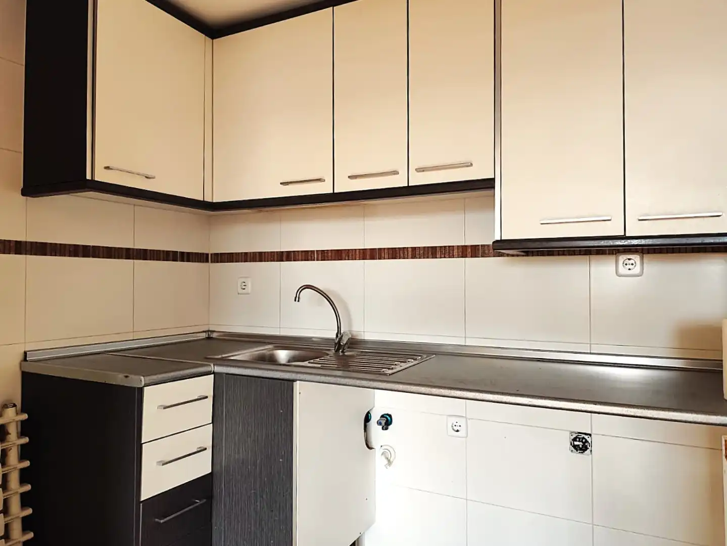 Küche von Wohnung zum Verkauf in Ocaña mit Parkett
