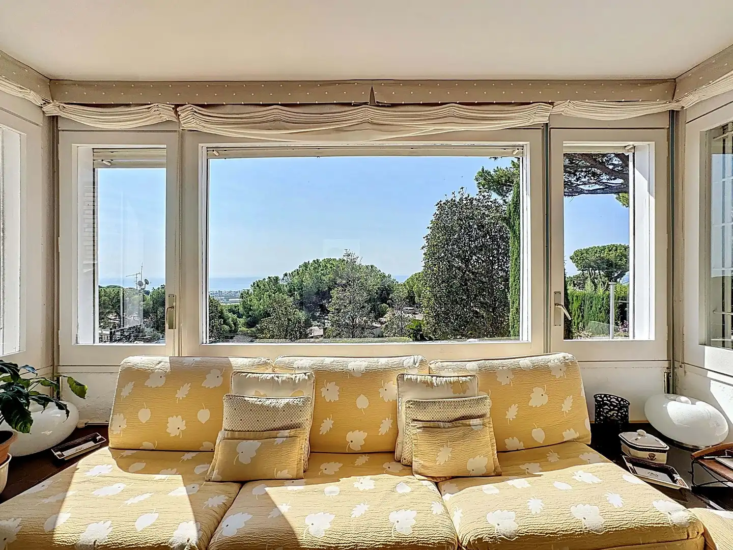 Living room of Houses for sale in Cabrils  with Air Conditioner, Heating and Terrace