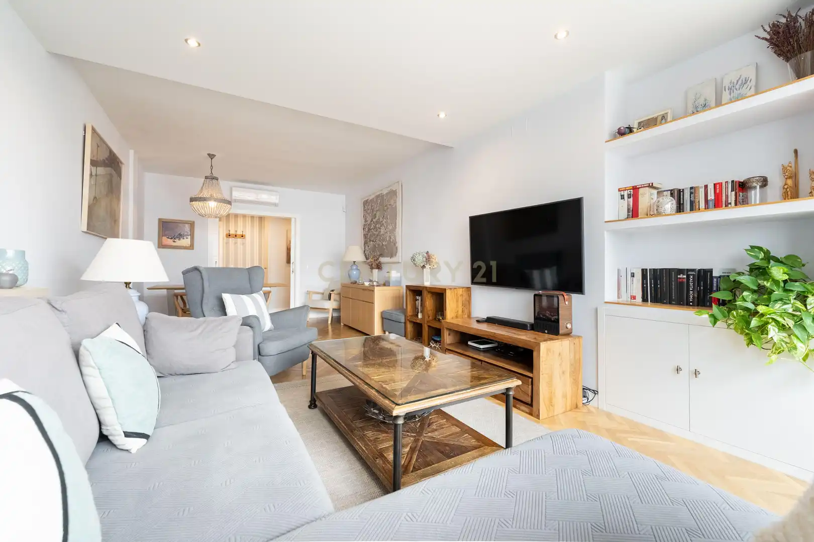 Sala d'estar de Apartament en venda en Madrid amb Aire condicionat, Traster i Forn