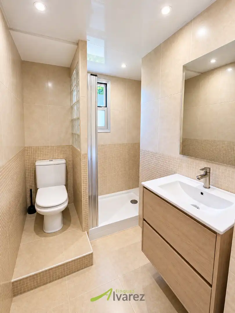 Piso con ascensor en venta en Avinguda de la Mediterrània, imagen 2