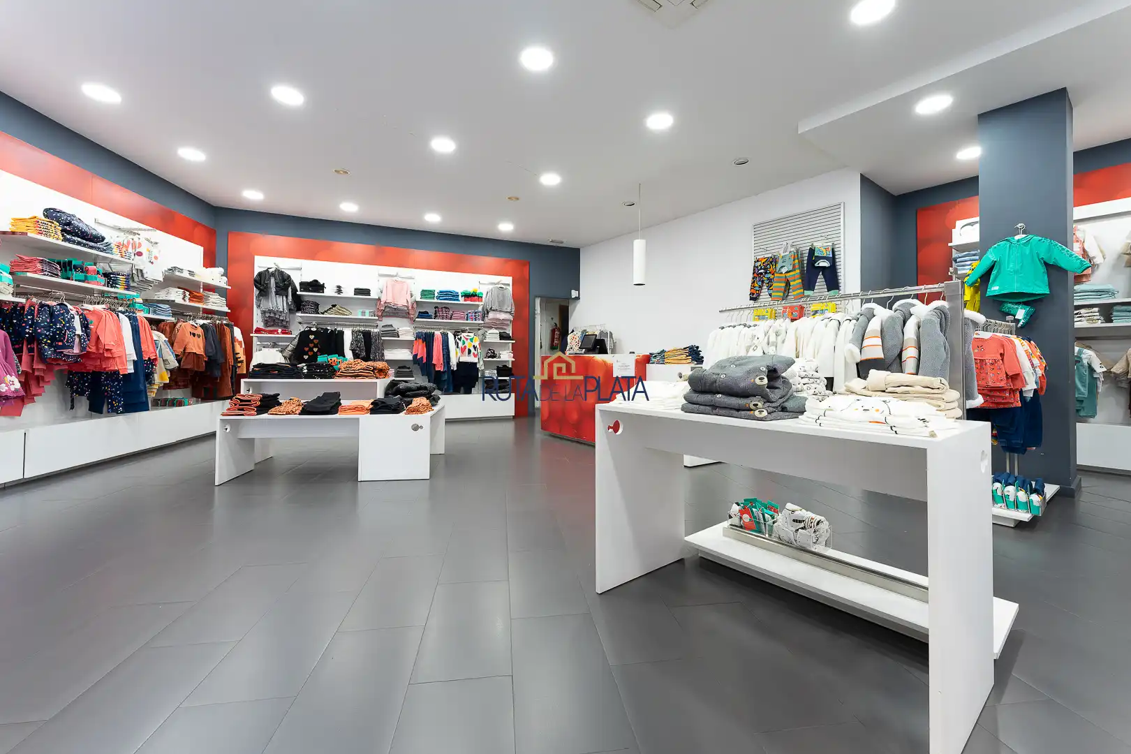Commercial properties for rent in Zamora Capital   with Air Conditioner and Heating
