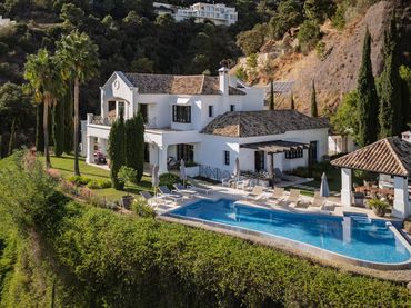 Chalet con piscina en venta en Montemayor - Marbella Club