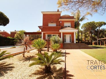 Villa avec balcon à vendre à Avinguda d'Europa