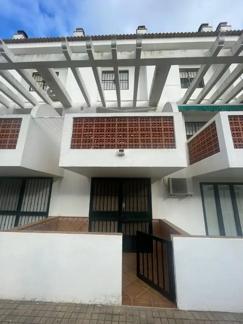 Adossat amb terrassa en venda a Calle Veleta, imagen 32