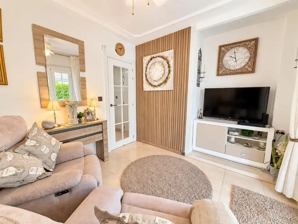 Casa con terraza en venta en calle canal de la mancha, imagen 17