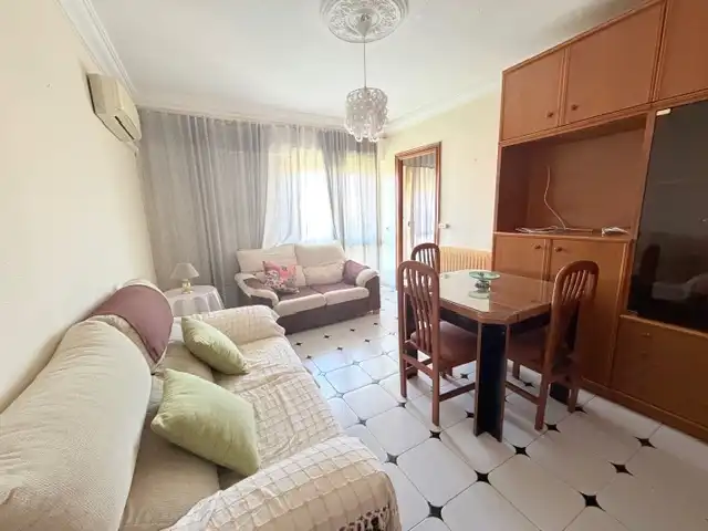 Wohnzimmer von Wohnung zur Miete in Puertollano mit Klimaanlage, Heizung und Möbliert