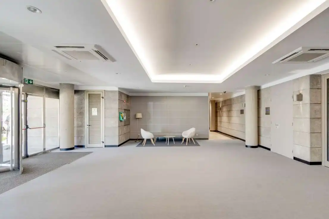 Office space with lift to rent in Avinguda les Garrigues, imagen 6