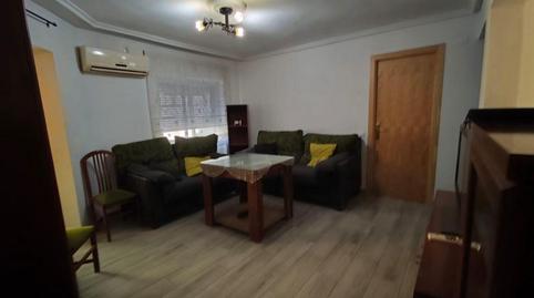 Foto 3 de Piso de alquiler en Centro, Cáceres Capital