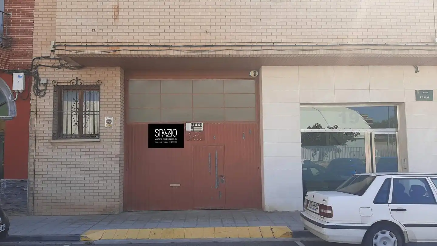 Local comercial en venta en Ferial 19, imagen 2