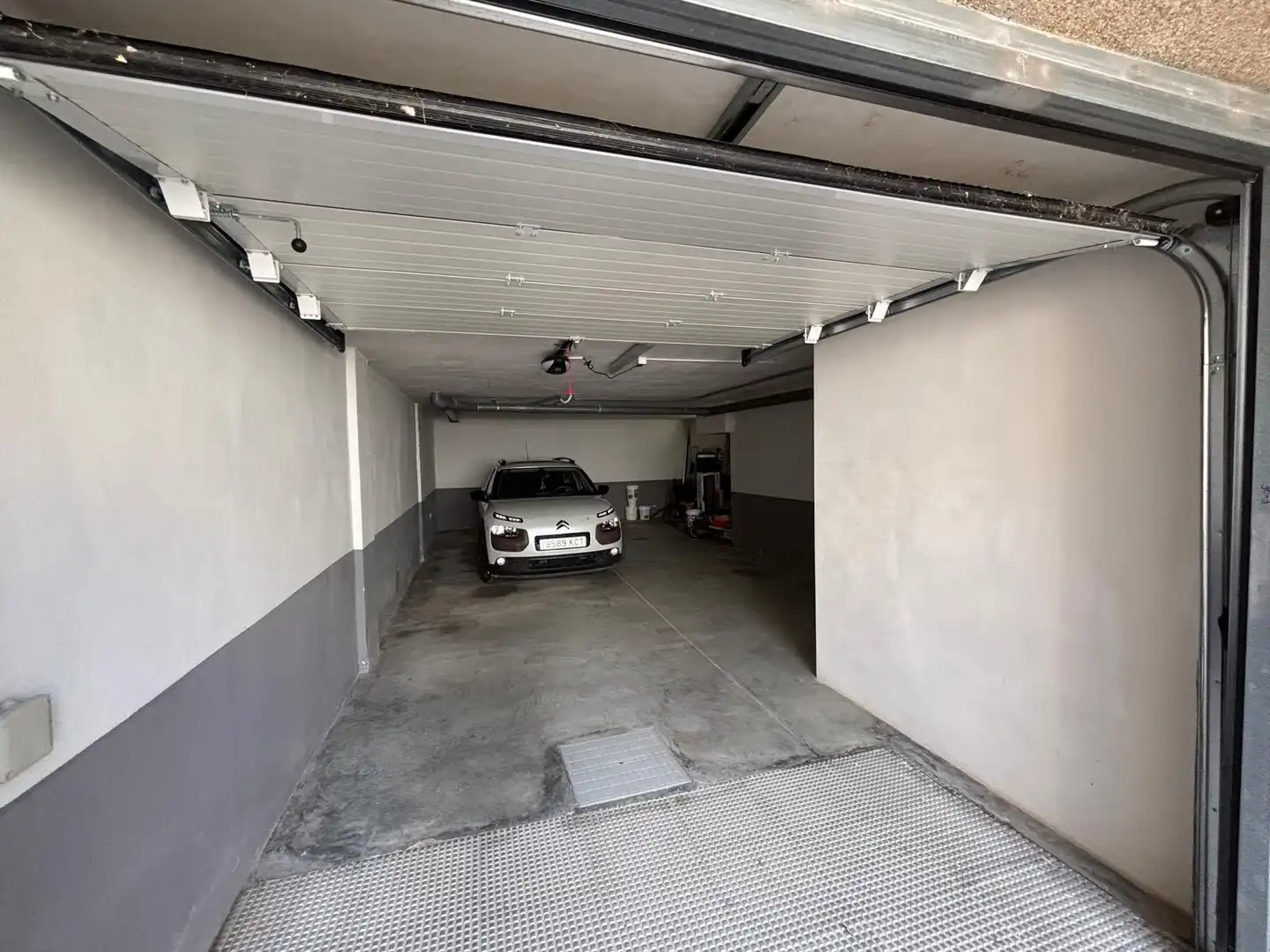 Aparcament de Casa adosada en venda en Molina de Segura amb Aire condicionat, Jardí privat i Terrassa