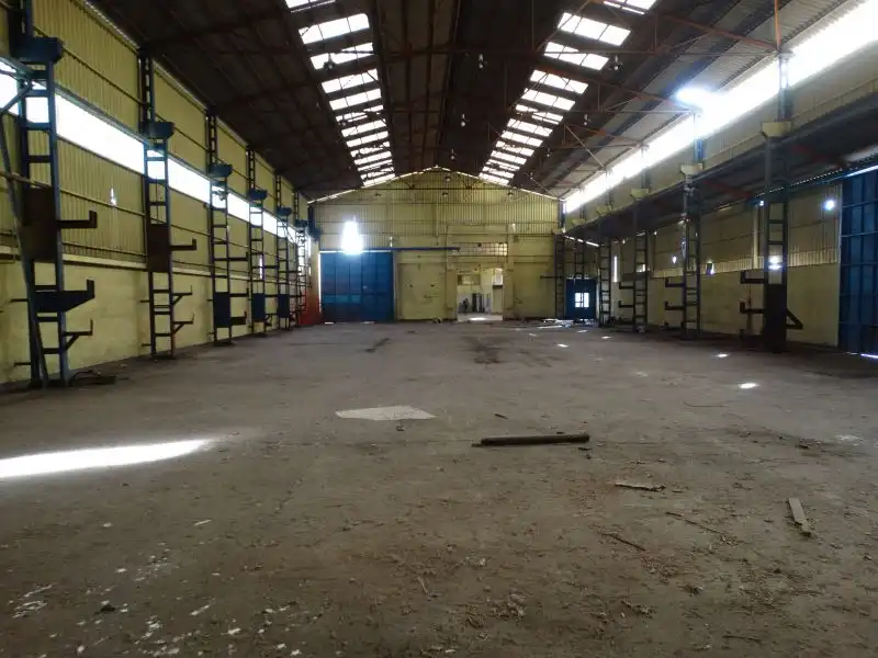 Fabrikhallen zum Verkauf in Calle ALMALAFA, El Grao