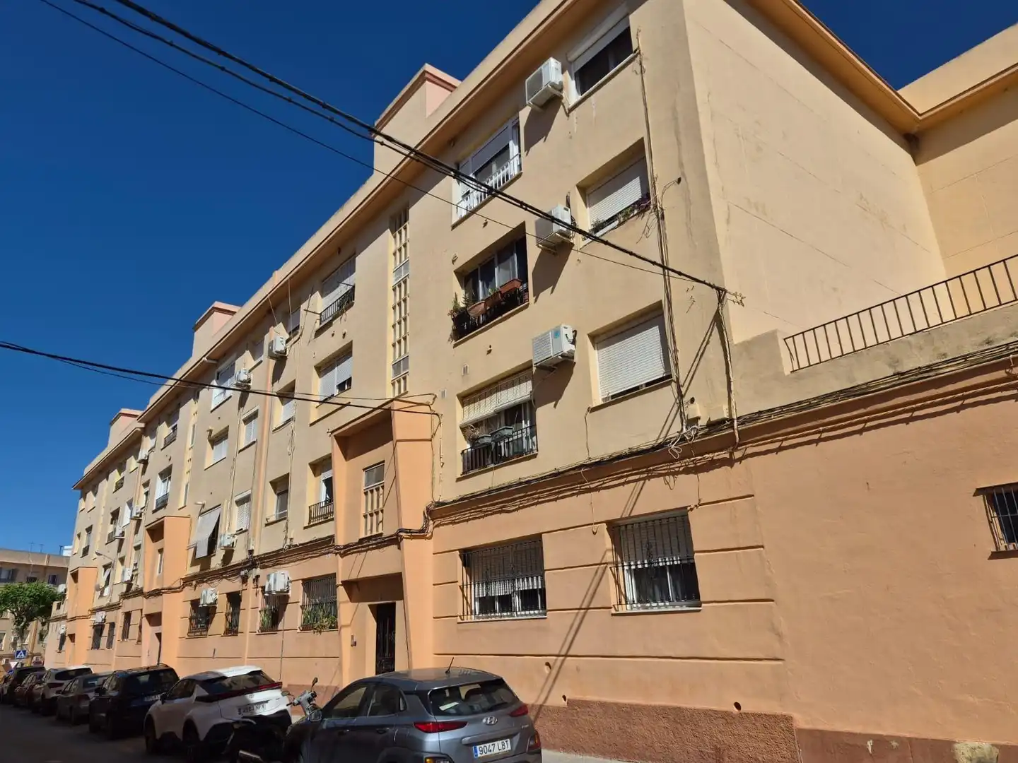 Vista exterior de Pis en venda en San Fernando