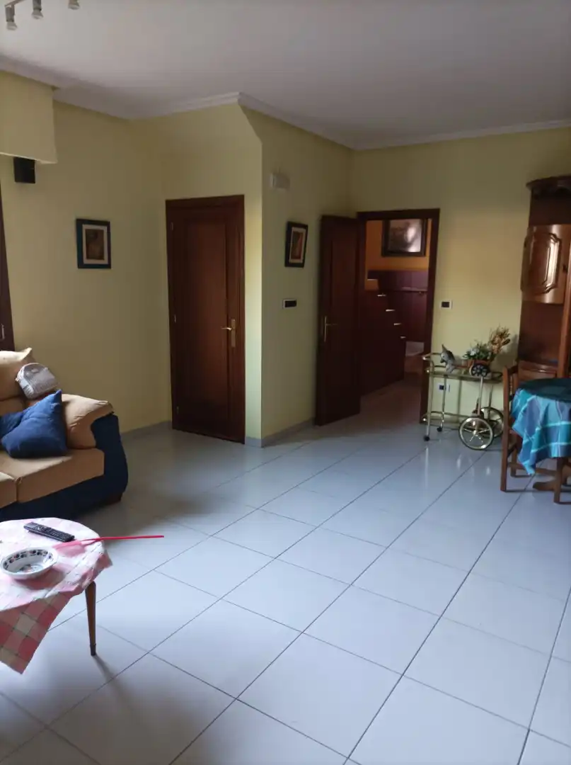 Casa o chalet en venta en San Cibrao das Viñas con Jardín privado, Terraza y Amueblado