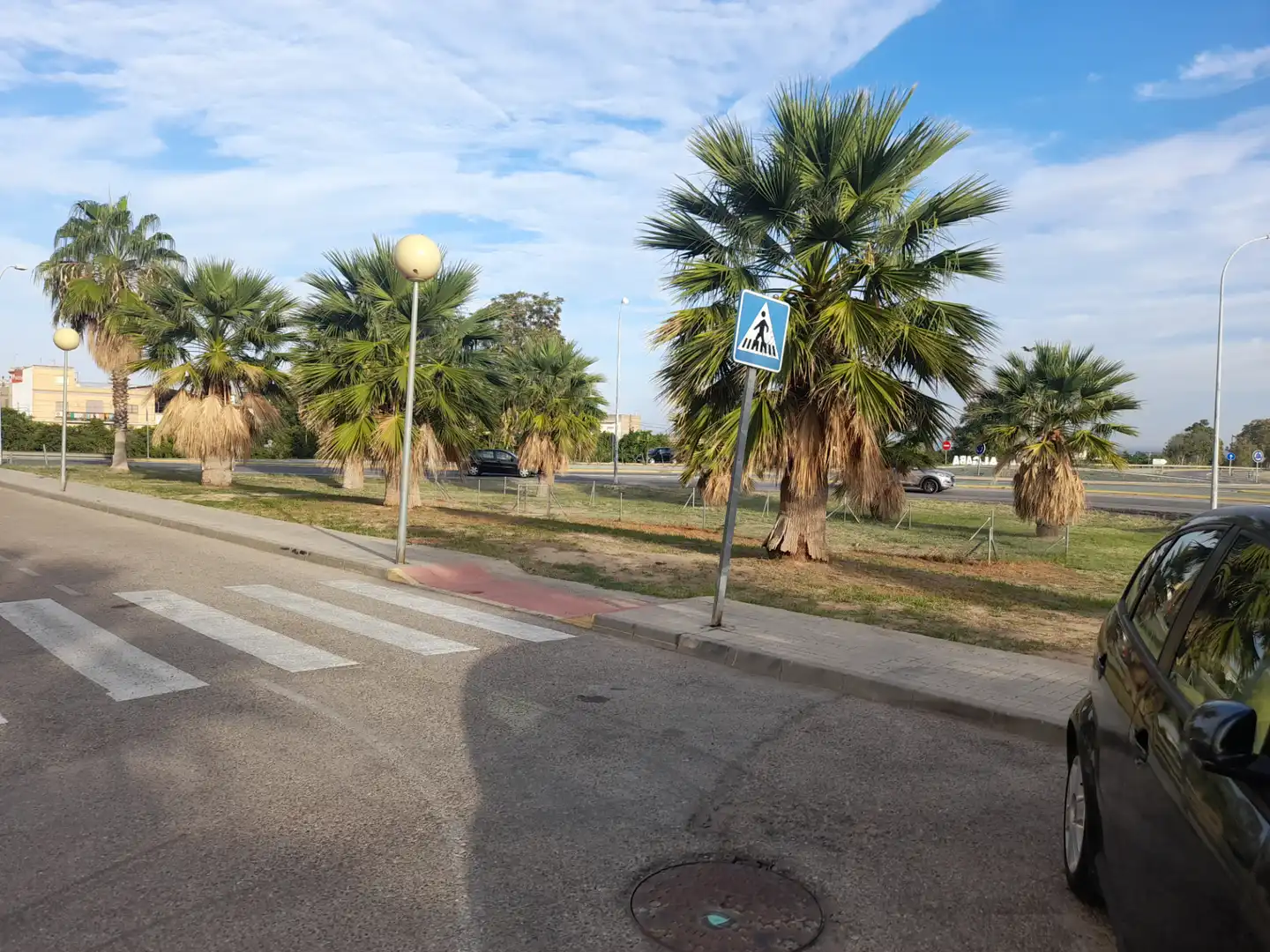 Außenansicht von Einfamilien-Reihenhaus zur Miete in La Algaba, Sevilla