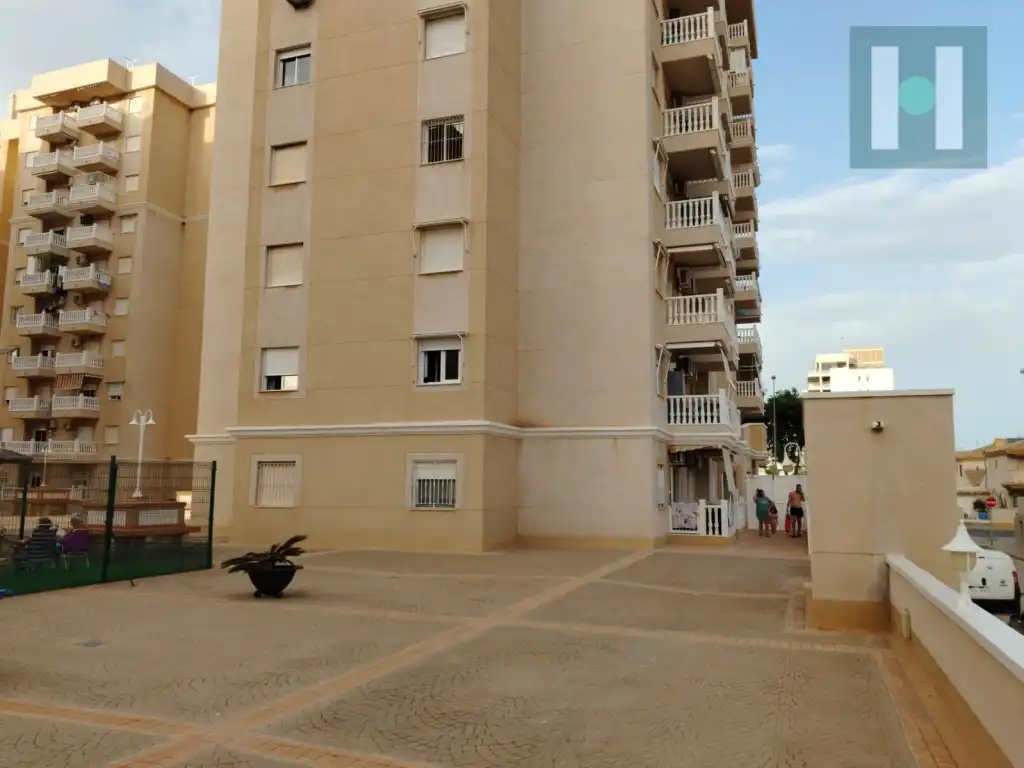 Vista exterior de Piso en venta en Cartagena