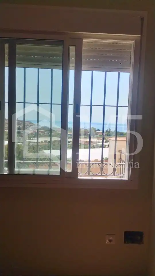 Habitación de Casa o chalet de alquiler en Vélez-Málaga con Terraza