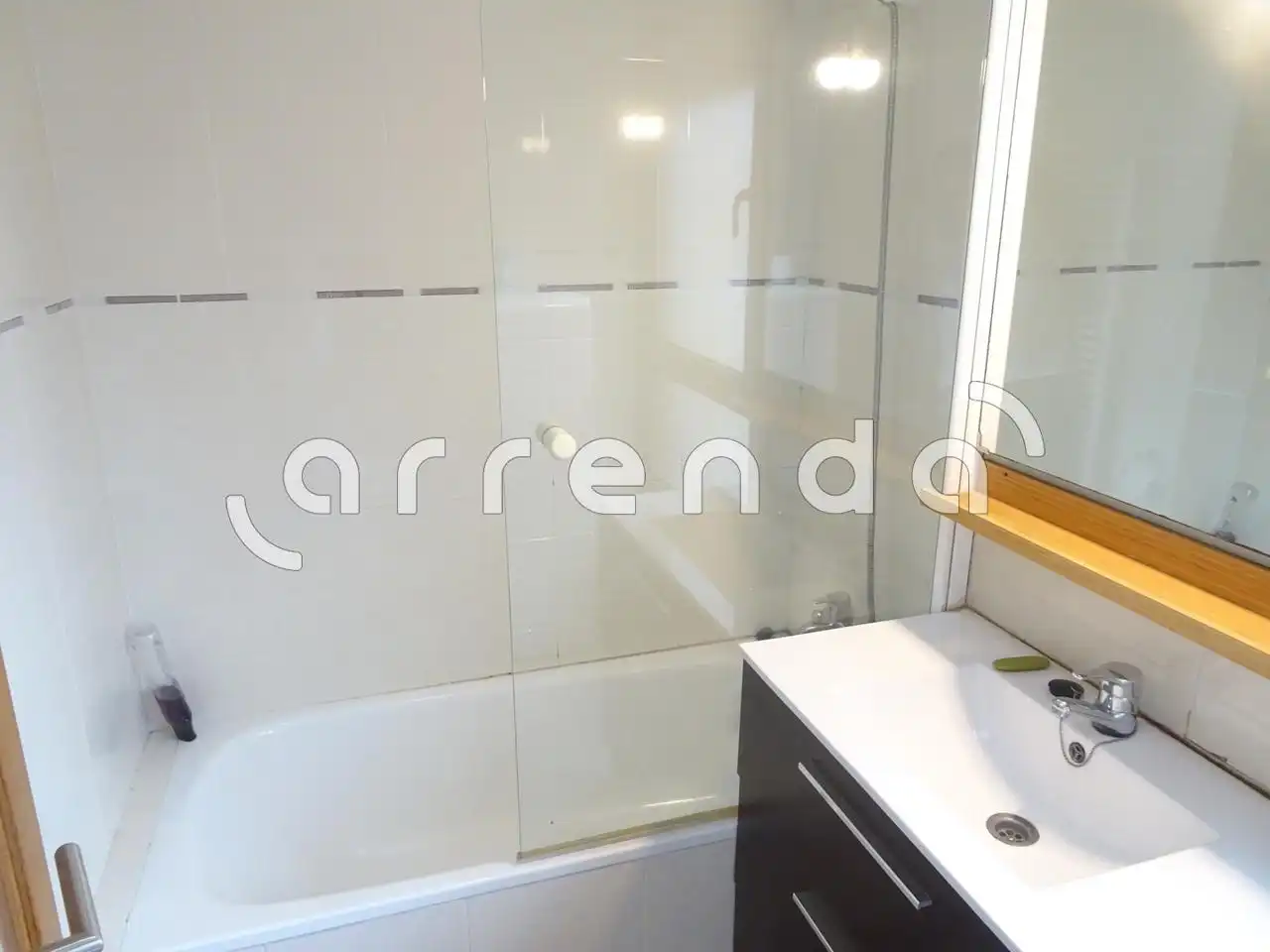 Bathroom of Flat for rent in Santander  with Heating and Parquet flooring