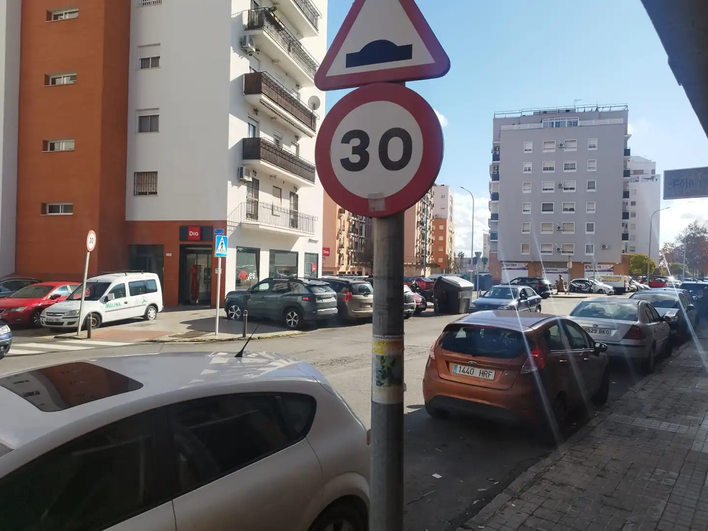 Parkplatz von Geschaftsraum zur Miete in Huelva