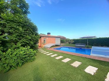 Casa amb jardí en venda a Santa Maria Balis - Can Riera - Can Jordi
