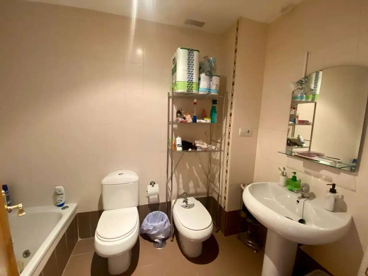 Baño de Piso en venta en Ciudad Real con Aire acondicionado, Calefacción y Amueblado