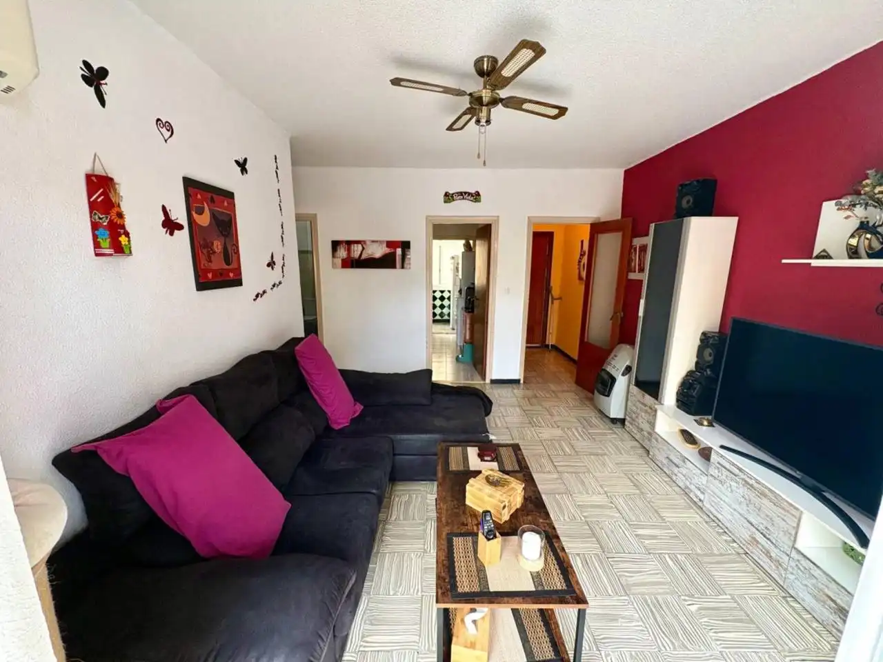 Living room of Flat for sale in Alicante / Alacant  with Parquet flooring and Balcony