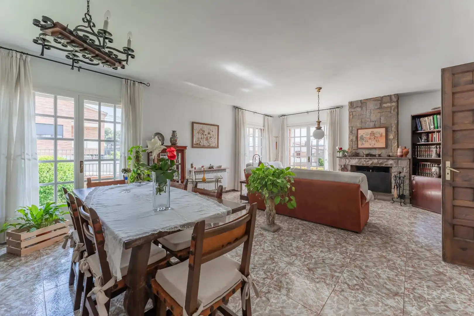 Comedor de Casa o chalet en venta en Montmeló con Calefacción, Jardín privado y Terraza