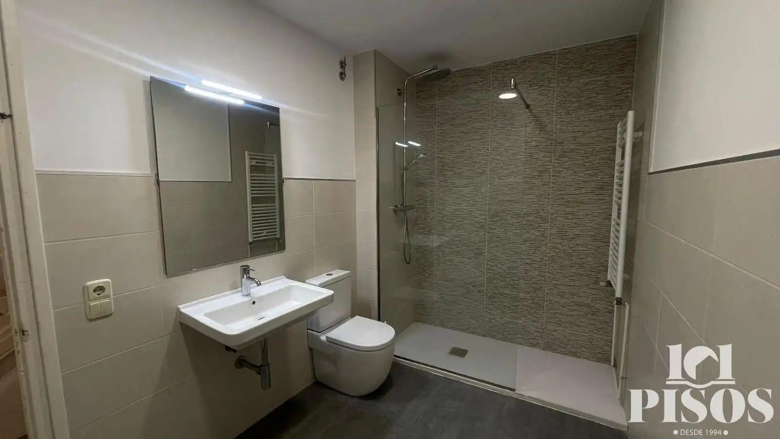 Detached homes for rent in Villa, Centre - Estació