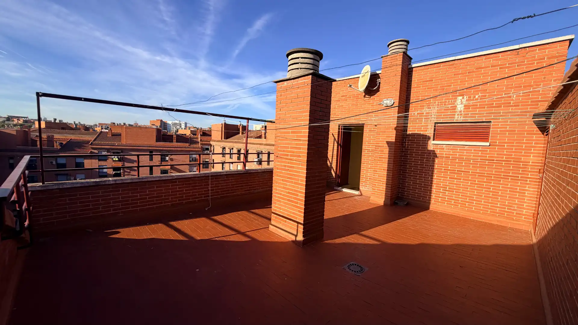 Terrasse von Wohnung zum Verkauf in Madrid mit Klimaanlage, Heizung und Privatgarten