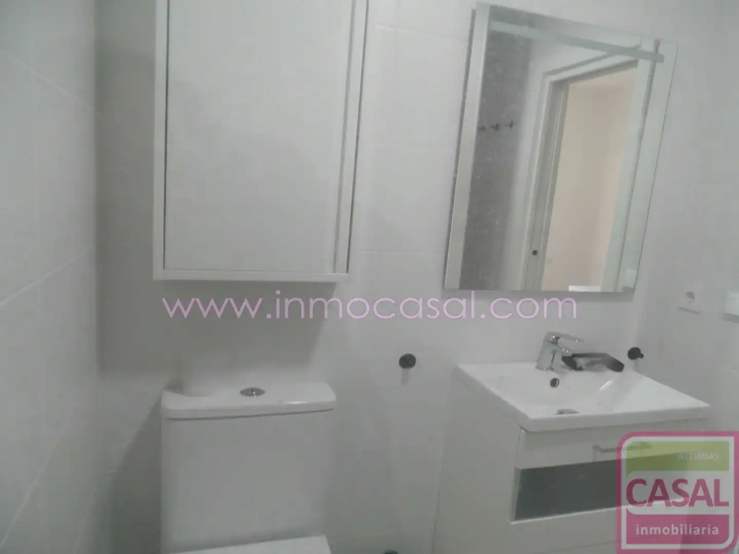 Badezimmer von Wohnung zur Miete in Riosa, Asturias