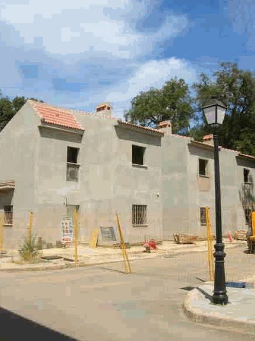 Vista exterior de Edifici en venda en Cortegana