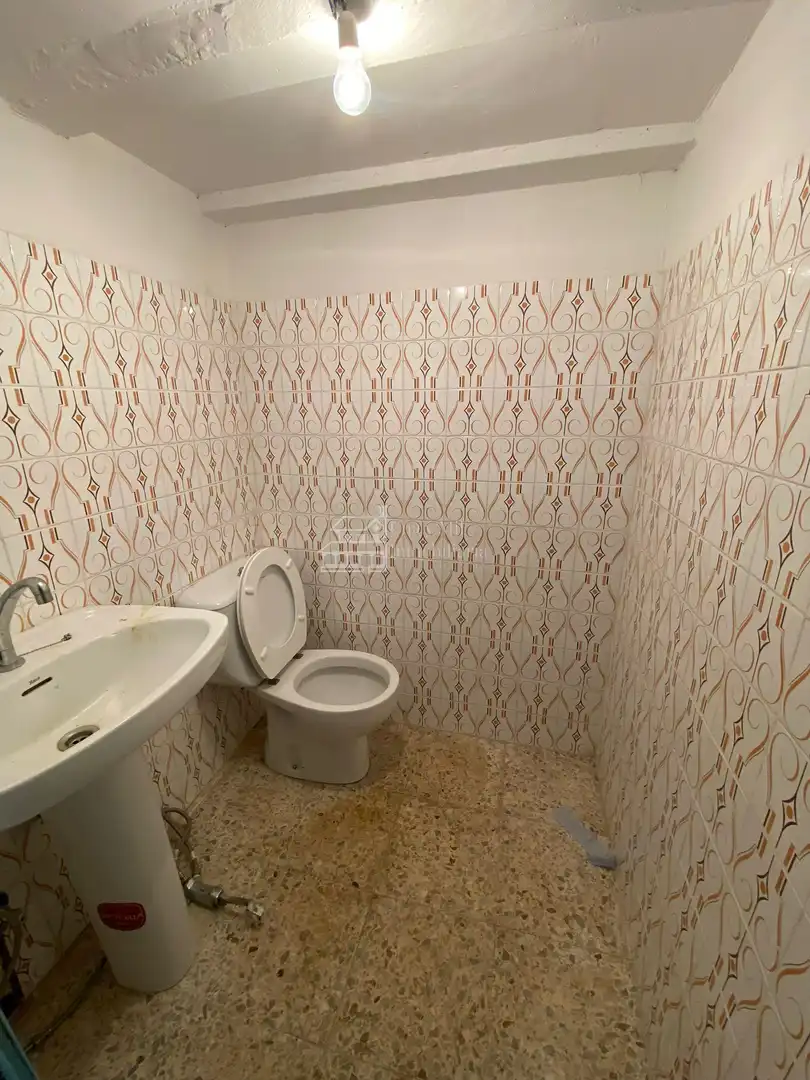 Baño de Local de alquiler en Guijuelo