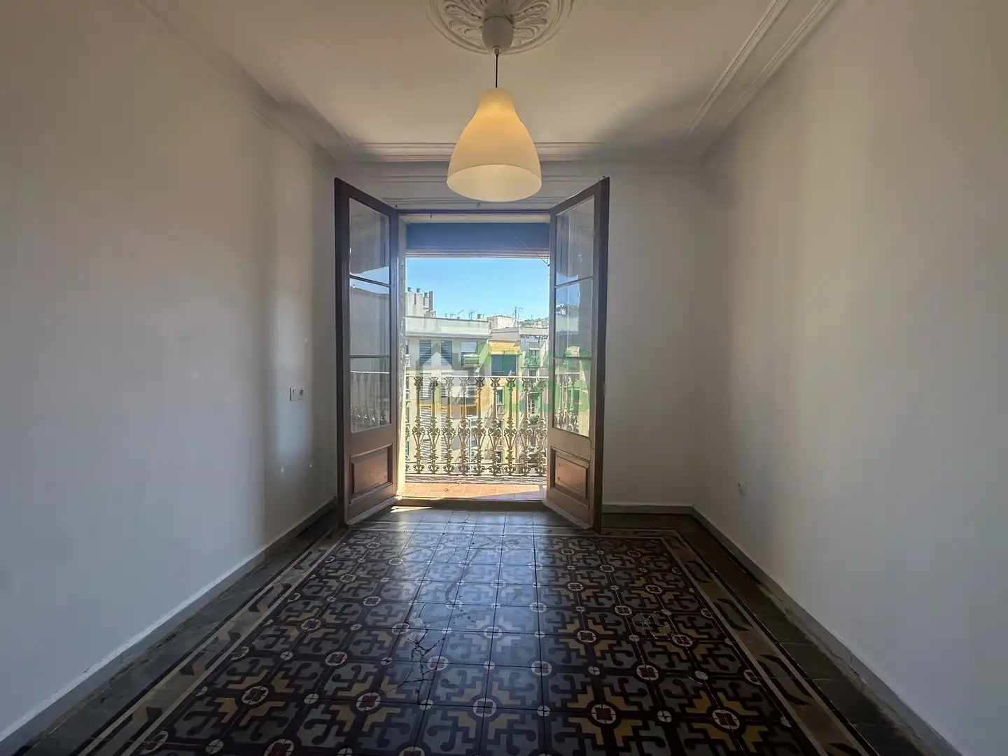 Piso con terraza en venta en Rambla del Raval, imagen 3