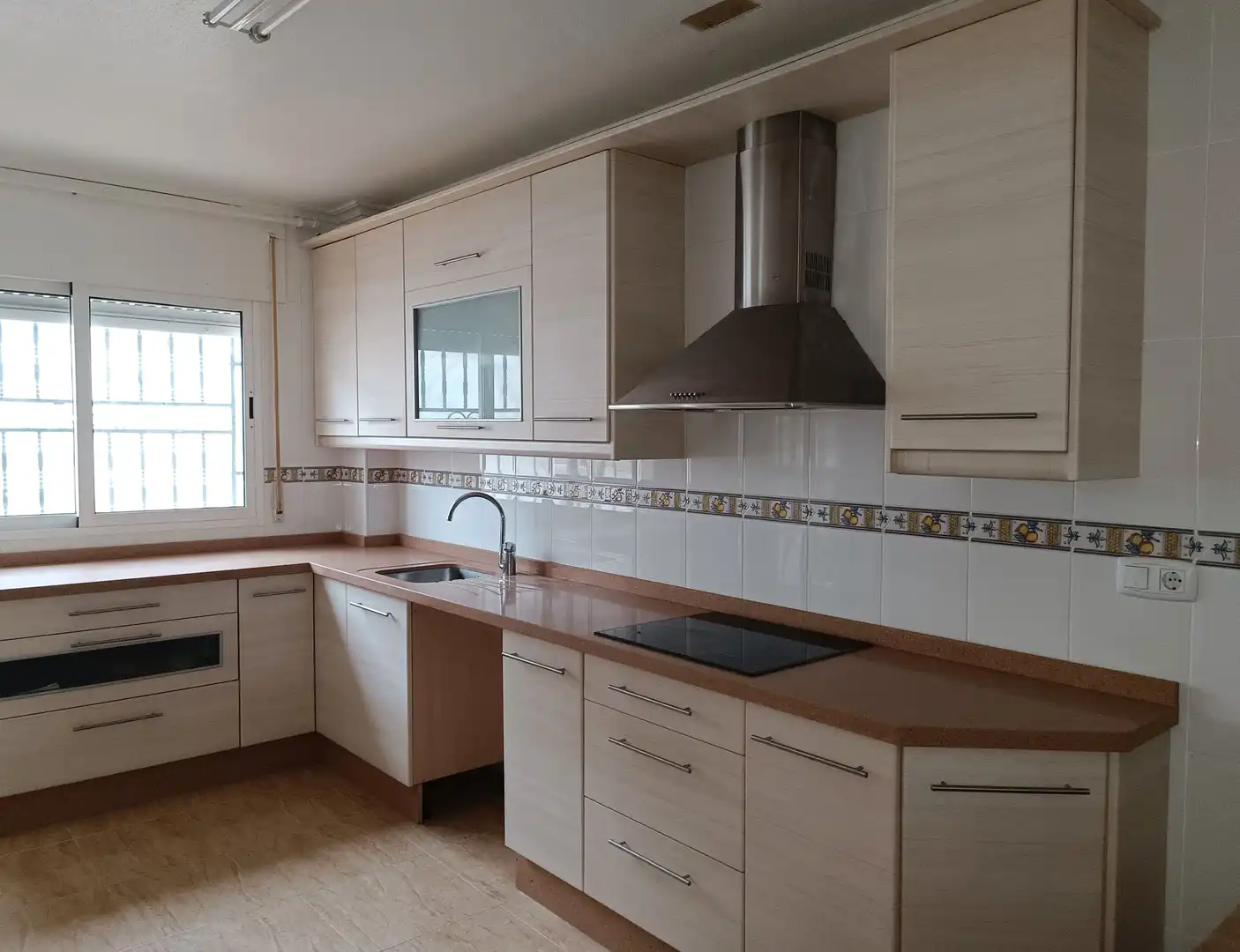Cocina de Casa adosada en venta en Cartagena con Aire acondicionado, Terraza y Trastero