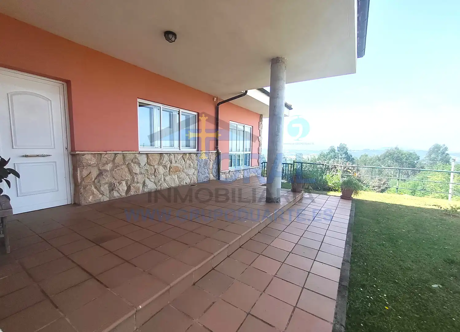 Terrassa de Casa o xalet en venda en Siero amb Calefacció, Jardí privat i Parquet