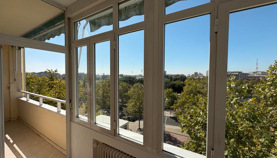 Photo 1 of Flat to rent in Avenida de Pablo Iglesias, 20, Vallehermoso, Madrid